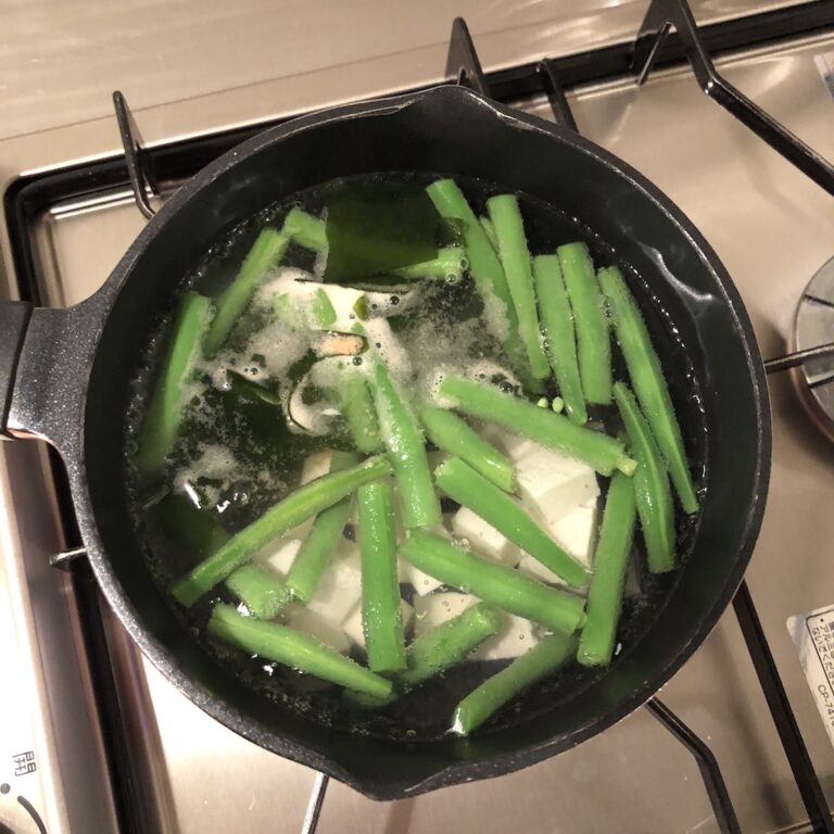 GREEN BEANS miso soup recipe JAPANESE COOKING CHANNEL & misosoup.site