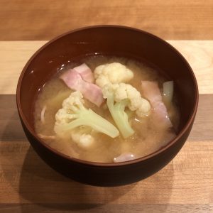 CAULIFLOWER miso soup recipe