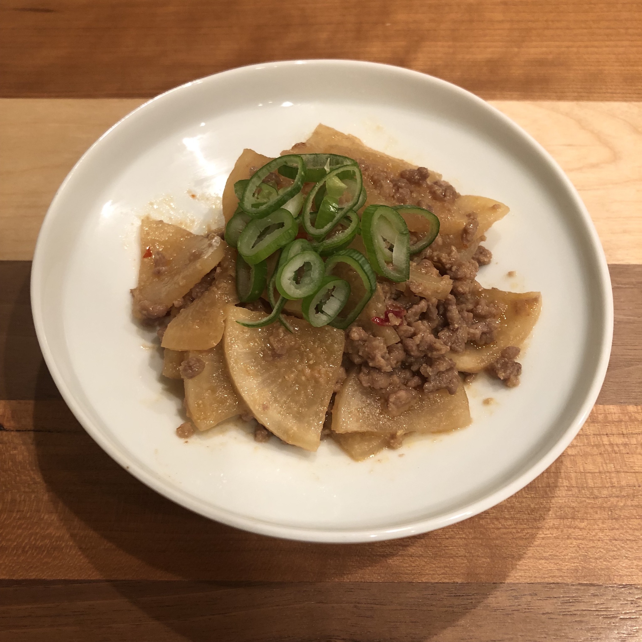 SPICY GROUND MEAT & DAIKON STIR-FRY