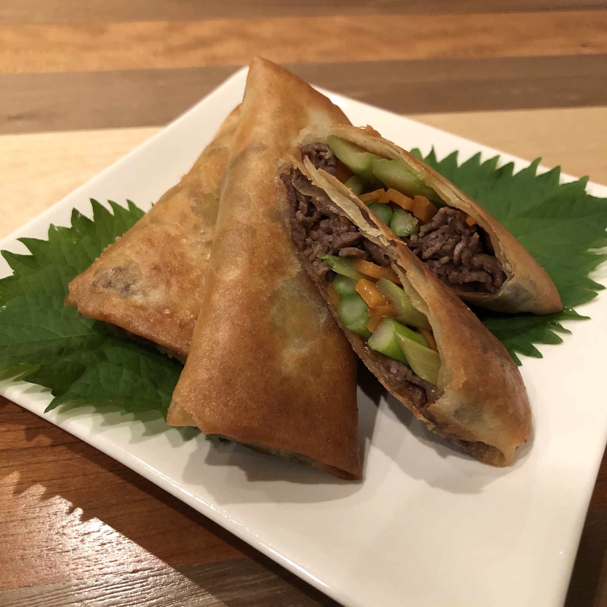 CRISPY BEEF SPRING ROLLS